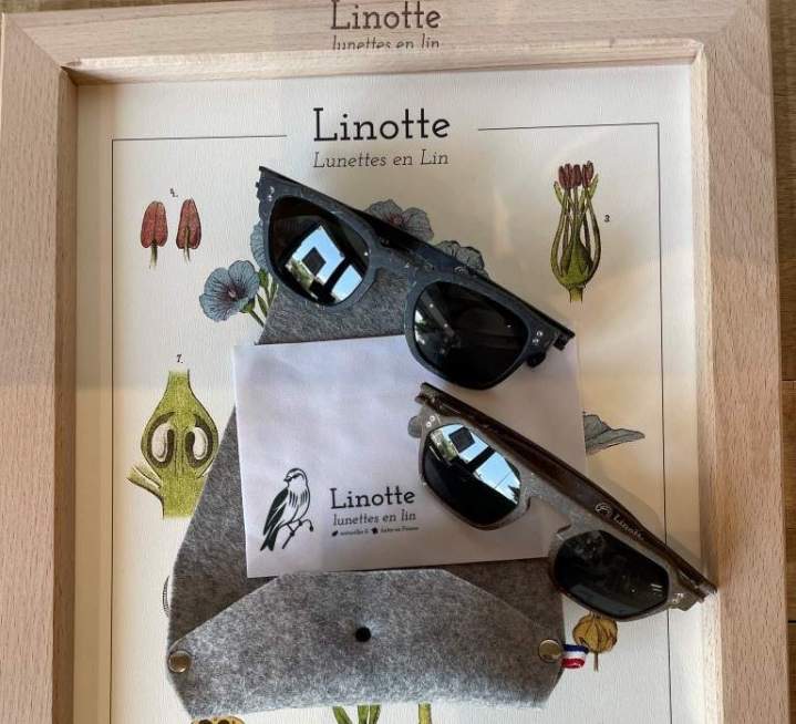 Boutique de lunettes de soleil à Bagard